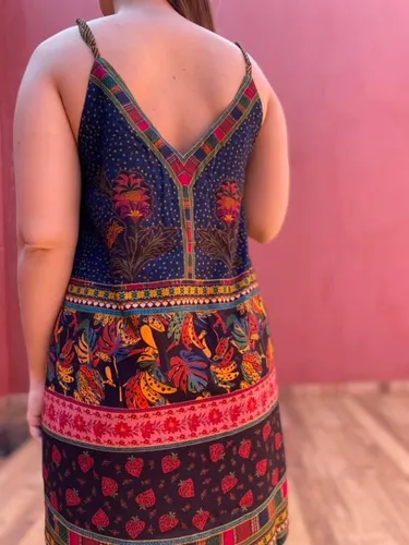 Vestido curto azira 2025