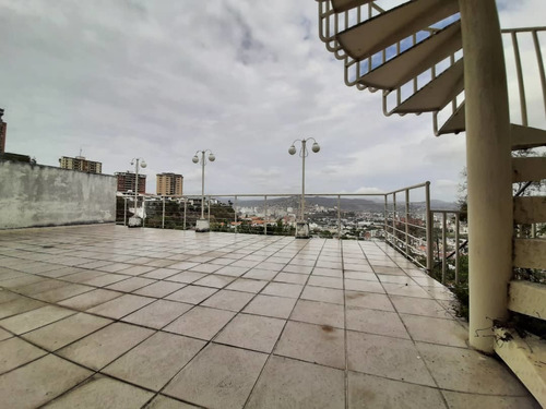Imagen 16 de 25 de Se Vende Casa 430m2 5h+s/6b/8p Colinas De Santa Monica 5387