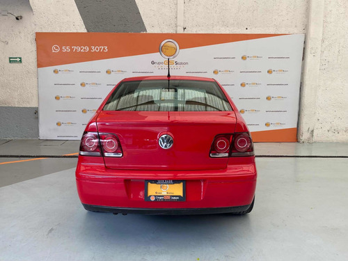 Imagen 5 de 13 de Volkswagen Jetta Clásico 2013 2.0 Gl Team At