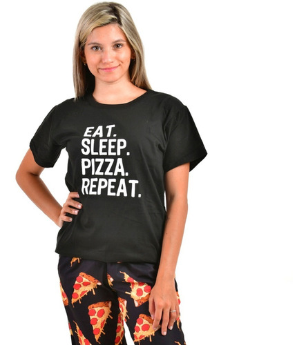 Imagen 1 de 4 de Pijama Largo Pizza Remera Negra - Store Mykonos