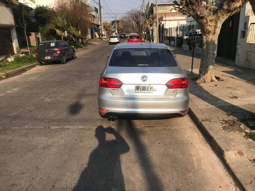 Volkswagen Vento 2.5 Luxury 170cv 2012