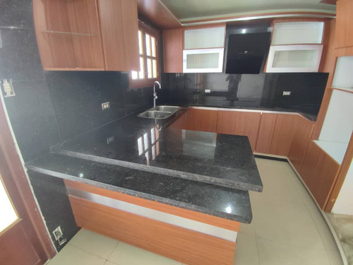 Imagen 12 de 12 de Se Alquila Townhouse En La Morita