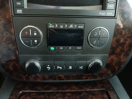 GMC Yukon 6.2 C Denali 403 Hp 4x4 At
