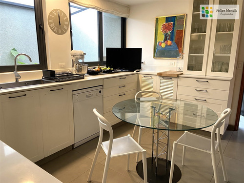 En Condominio, Como Nueva, 3 Dorm.3 Bños. Servicio Completo.