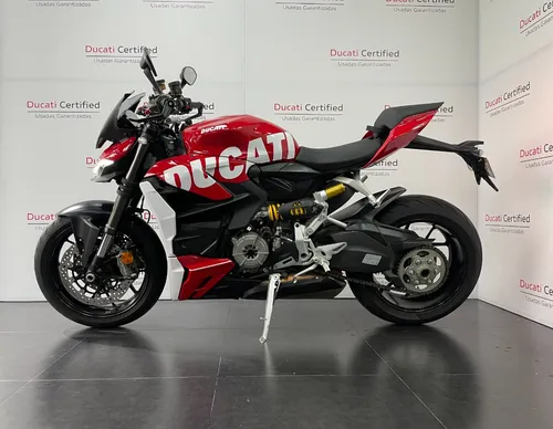 Ducati Streetfighter V2
