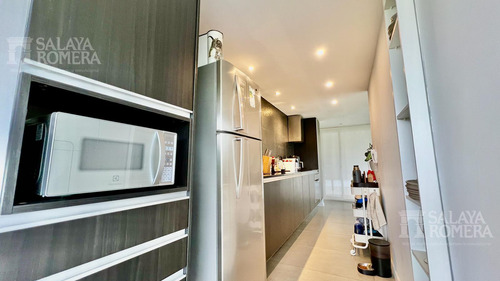 Venta: 2 Dormitorios Edificio P18 Playa Mansa Punta Del Este