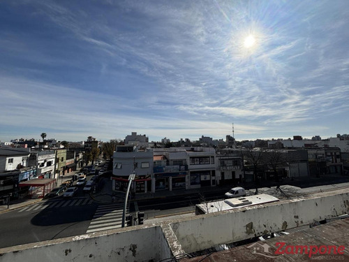 Ideal Inversion Edificio En Juan B Justo Y Emilio Lamarca