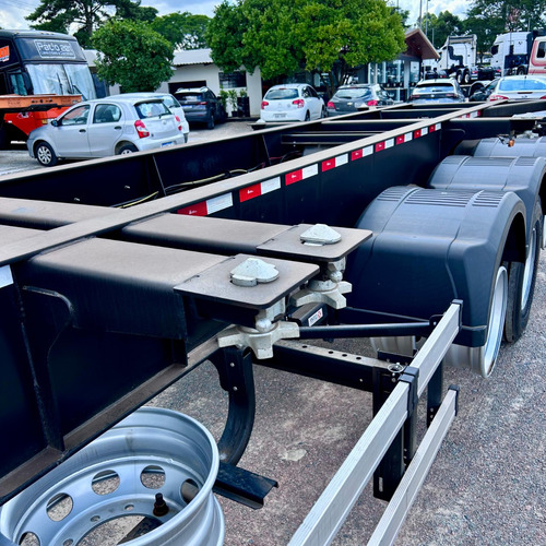 Carreta Bug Porta Container Facchini 12 Pinos 40 Pés 2025