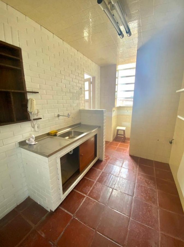 Apartamento 3 Dormitórios Para Locação Em Teresópolis, Alto, 3 Dormitórios, 2 Banheiros, 1 Vaga - Ad-001_2-966592