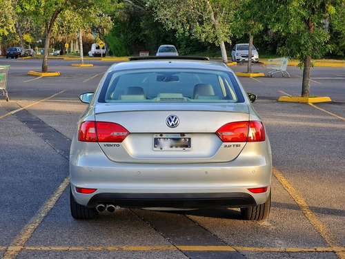 Volkswagen Vento 2.0 Sportline Tsi 200cv Dsg 2011