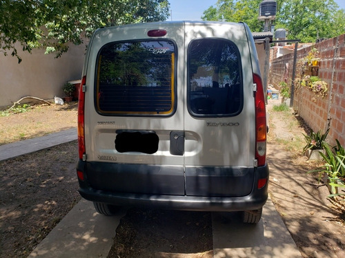 Imagen 12 de 12 de Renault Kangoo 2016 1.6 Furgon Ph3 Confort 5as Lc