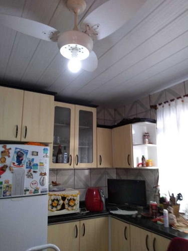 Imagem 6 de 10 de Casa - Padrão, Para Venda Em Joinville/sc - V460