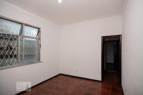 Apartamento Para Aluguel - Quintino Bocaiúva, 2 Quartos, 67 - 893311930