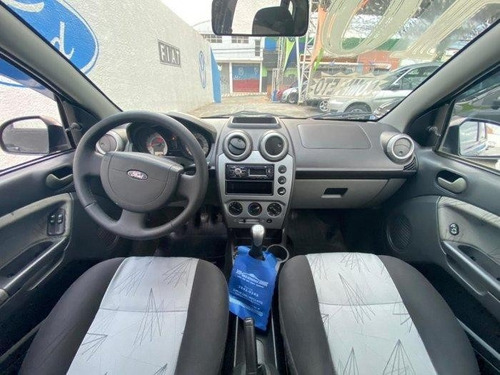 Ford Fiesta 1.6 8v Flex/class 5p