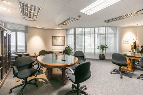 Edificio Oficinas En Zona Centrica-16.798 M2 -caba