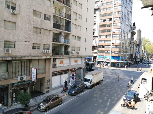 Alquiler Oficina Al Frente Centro Montevideo