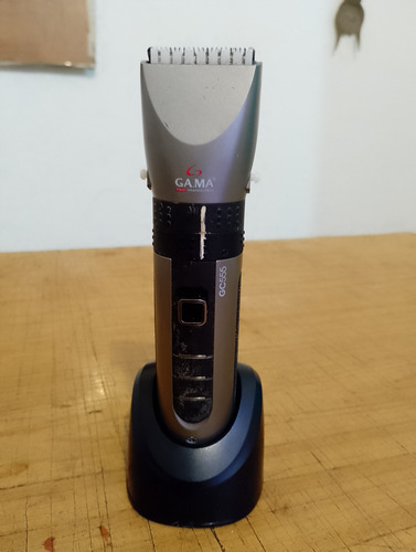 Máquina Cortar Pelo Gama Cliper Gc555 Plateado (Reacondicionado)