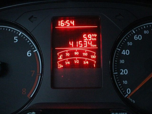Volkswagen Voyage Trendline 1.6 Total Flex, Ipu1214