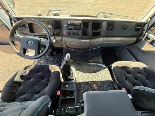 Vw 30.330 8x2 2019 Teto Alto Automático Bitruck No Chassi