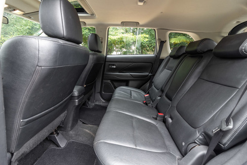 Imagem 8 de 14 de Mitsubishi Outlander 2.0 16v Cvt