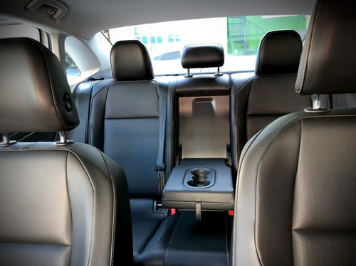 Imagem 10 de 12 de Volkswagen Jetta 250 Tsi Comfortiline - 19
