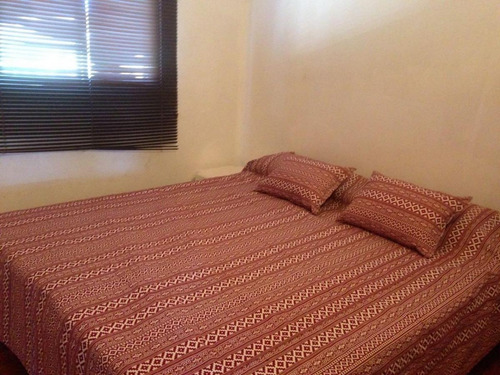 Vendo Complejo De 6 Departamentos Con Parque Y Piscina En Santa Cruz Del Lago