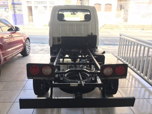 Kia Bongo 2.5 Std 4x2 Rs Turbo S/ Carroceria 2p