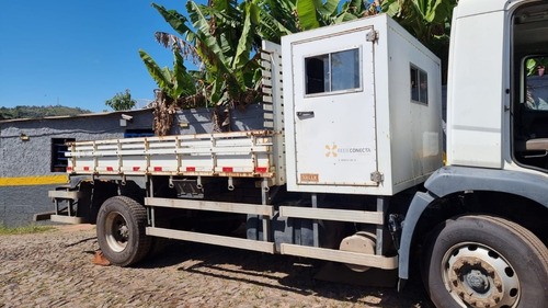 Imagem 7 de 15 de Carroceria / Cabine Suplementar 4 Passageiros