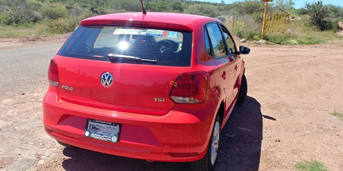 Imagen 7 de 15 de Volkswagen Polo Tsi Rojo Flash 2016