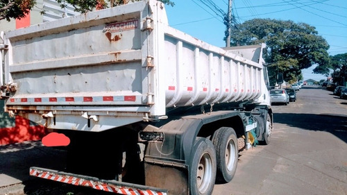 Imagem 3 de 10 de Volvo Vm 23210