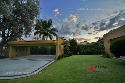 Imagen 15 de 30 de Casa De Super Lujo En Club De Golf Santa Anita Zona Sur