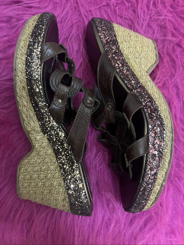 Sandalias Zuecos Viamo (Usado)