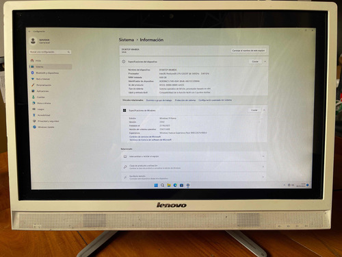 Lenovo All In One C460 - Pantalla Táctil
