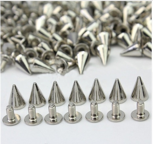 Spikes 10mm Cone C/ Parafuso Prata 100 Unidades