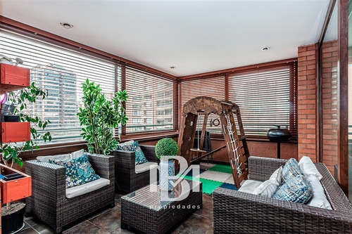Departamento En Venta De 4 Dorm. En Las Condes