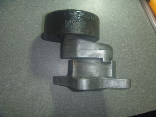Imagen 3 de 4 de Vendo Polea Ajustadora Mercedes Benz S320l, # 104 200 08 70