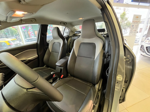 Chevrolet Onix plus Chevrolet Onix Premier 1.0 nafta Turbo Automatico 4 puertas Sedan
