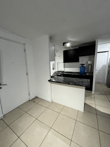 Venta Casa 2 Dormitorios Valle Grande Con Estacionamiento