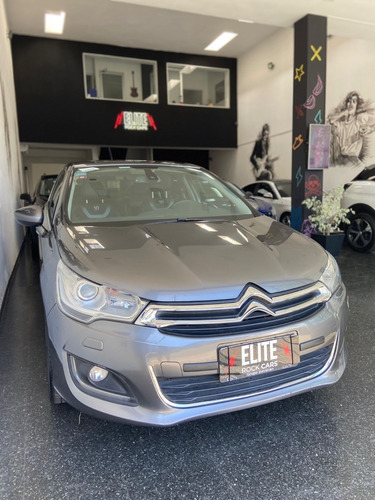 Imagen 14 de 25 de Citroen C4 Lounge Feel Pack 10 Años 1.6 Hdi 2018