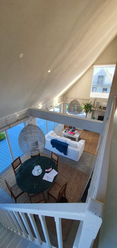 Casa En Venta De 5 Dormitorios En El Chorro (ref: Bpv-9856)
