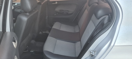 Volkswagen Gol Sedan 1.6 Comfortline 101cv Abcp Abs 2013