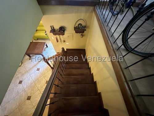 Amplia Y Luminosa Casa En Venta Urb La Mendera Cabudare Eo