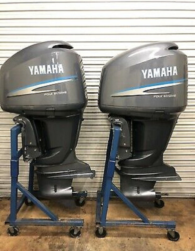 Imagen 1 de 1 de  Yamahas Twin Pair 250hp Four Stroke Outboard Motors
