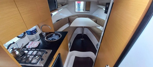 Imagen 6 de 9 de Genesis 290 - Yanmar 315 Hp - Diesel - Nautica Uno