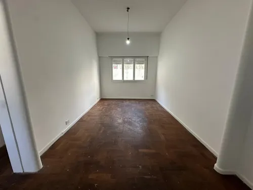 Venta Departamento 3 Ambientes Balvanera Con Dependencia