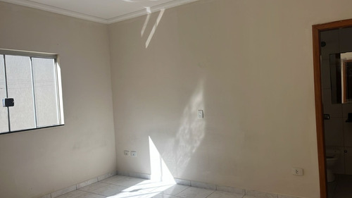 Casa Com 3 Quartos E 2 Banheiros À Venda, 133 M² Por R$ 405.000