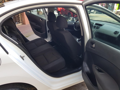 Peugeot 408 2011 Allure Tiptronic 2.0 Nafta