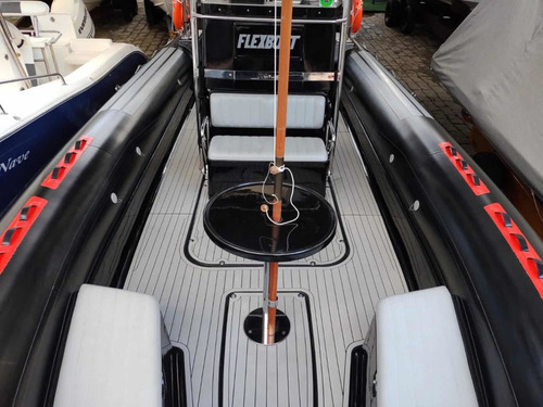 Imagem 1 de 4 de Flexboat 300 Flexboat 30 Pés