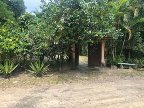 Chácara No Litoral Com 3 Dormitórios Em Itanhaém/sp 6641-pc
