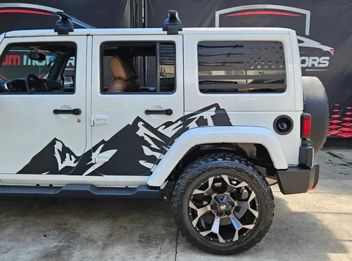 Jeep Wrangler 3.7 Unlimited Sahara 3.6 4x4 At